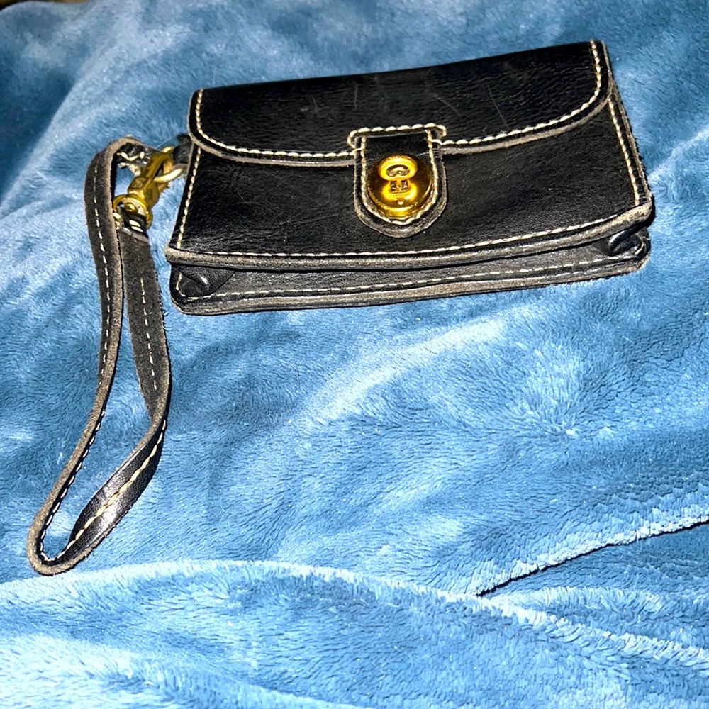 Fossil leather wristlet